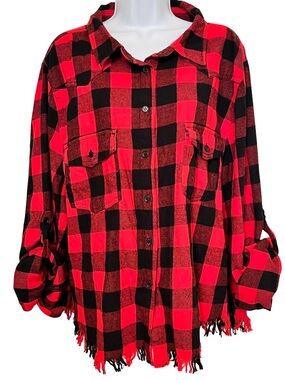 Women’s Red & Black Buffalo Plaid Button-Down Shirt